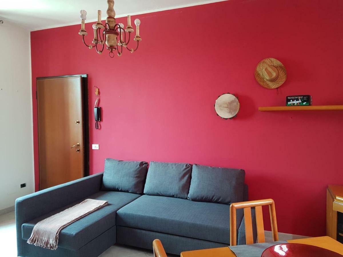 Domus Lungo Ticino Apartman Pavia Kültér fotó